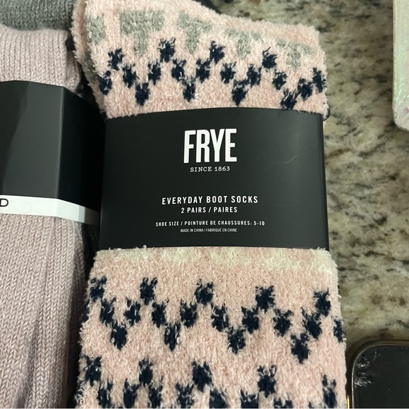Frye Cashmere Blend Pink and Gray Socks Set - Picture 2 of 3